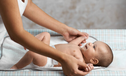 Le massage pour bébé ou comment offrir du bien-être à votre enfant ?